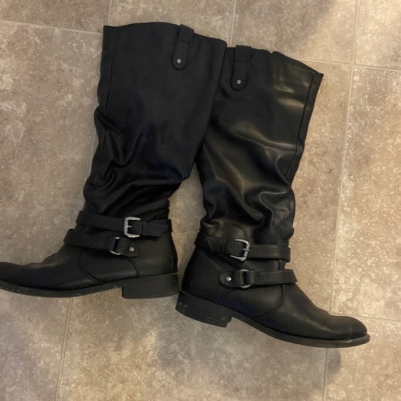 Shoes - Size 10 Black Boots